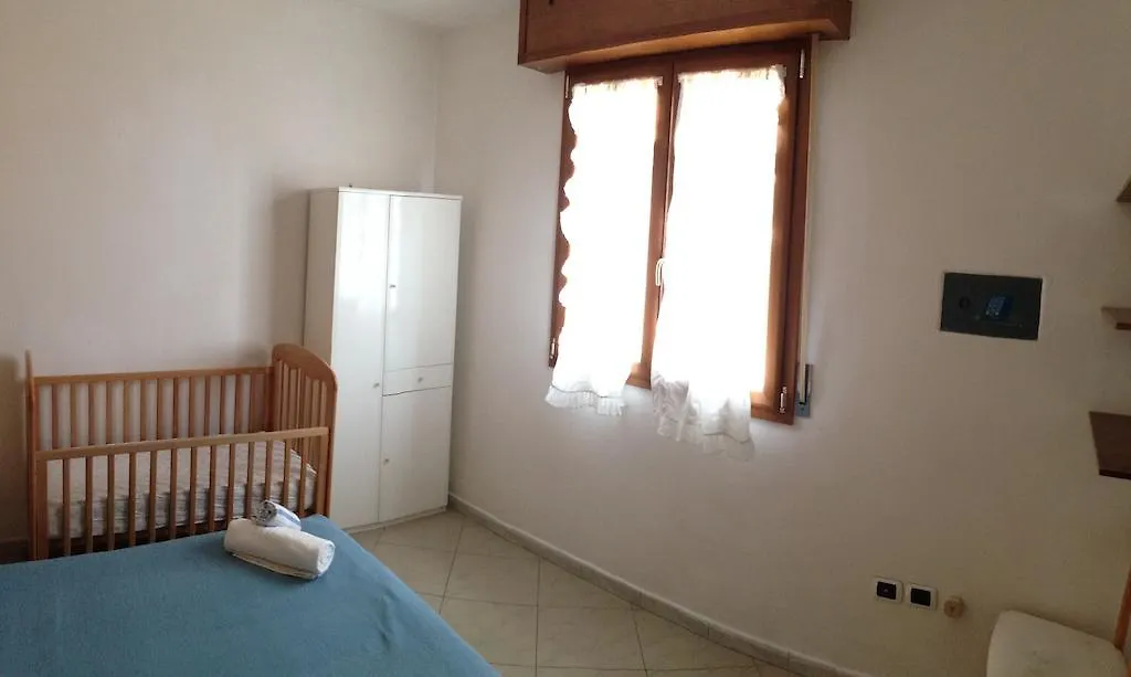ريميني Residence Yellow
