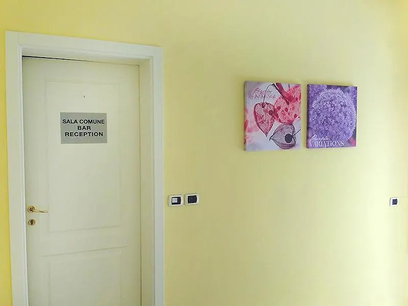 Aparthotel Residence Yellow Rimini